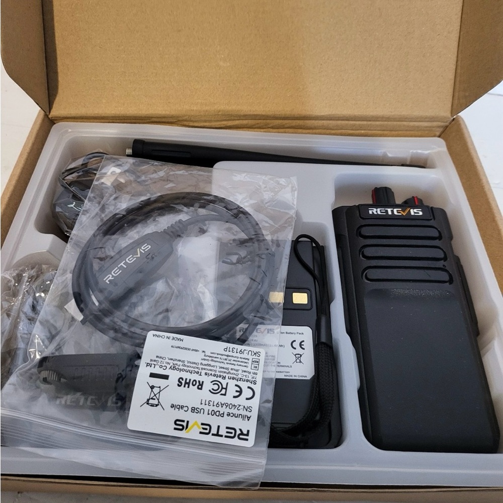 Retevis RT29 long range walkie-talkie